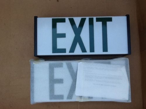 New SILTRON HDX-ESC-120 EMERGENCY EXIT SIGN GREEN 120 v.a.c.