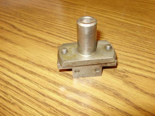 BROWN &amp; SHARPE UNIVERSAL TOOL HOLDER 109-200