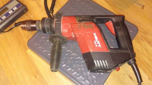 HILTI ROTARY HAMMER DRILL TE5  POWER TOOL USED