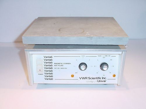 UNIVAR 58922-054 HOT PLAT MAGNETIC STIRRER  800 Watts *