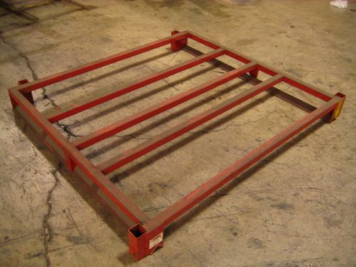 NESTAWAY FLAT-TOP FOR PORTABLE/STACKABLE PALLET RACK