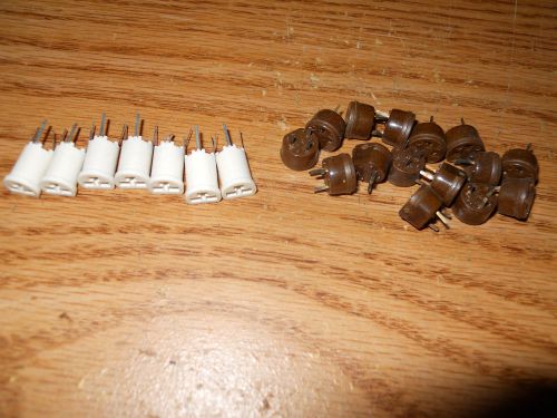 22 Pieces 3 pin transistor sockets,