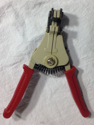 GB Wire Stripper SE92 Gardner Bender 8-22 AWG