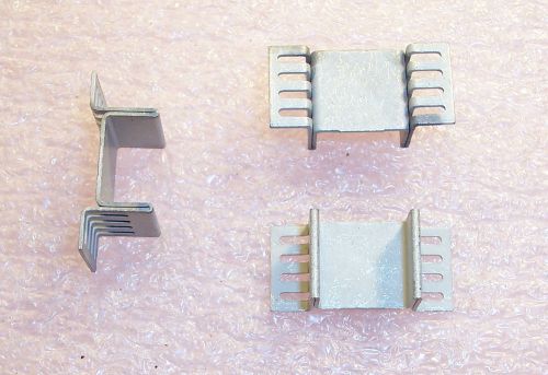 QTY (20)  573300D00000G AAVID THERMALLOY TO-263 D2-PAK HEATSINKS ROHS