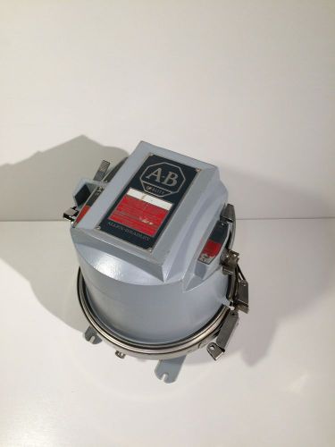 ALLEN BRADLEY Explosion Proof Combination Starter / Breaker - Size 1