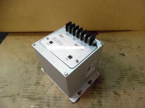 MOORE PAV/0 TRANSDUCER, 0-150 VAC, PAV/0-150AC/4-20MA/S, SN: 1009202, NEW