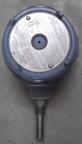 United Electric Controls Co., B121-121, Temperature Switch