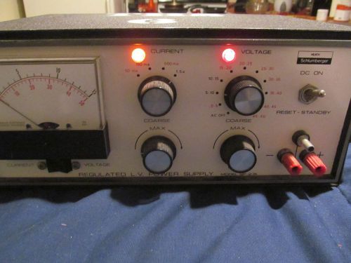 Vintage Heath SCHLUMBERGER Regulated L.V. Power Supply Model SP-27A