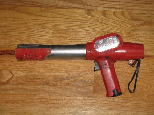 Milwaukee Caulk and Adhesive Gun Category No 6550-20 2.4v