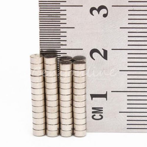 50pcs Super Strong Neodymium Disc Round Magnets N52 Grade NdFeB Craft 3x1.5mm