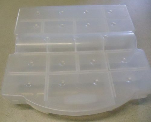 Rubbermaid Container 10.5&#034;L x 10.5&#034;W x 2.25&#034;H, w/17 Small Compartment No.7747-1