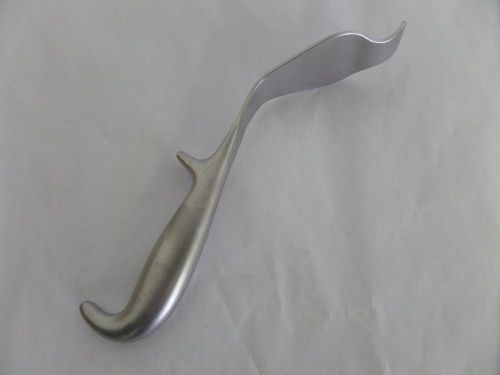 Zimmer Bennett Retractor 549-01 1 3/4&#034; Width X 4 3/4&#034; Length