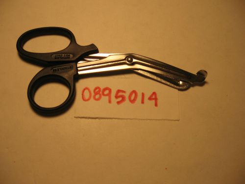 2 PCS. UNIVERSAL SCISSOR &#034;5 3/4&#034; F AUTOCLAVABLE