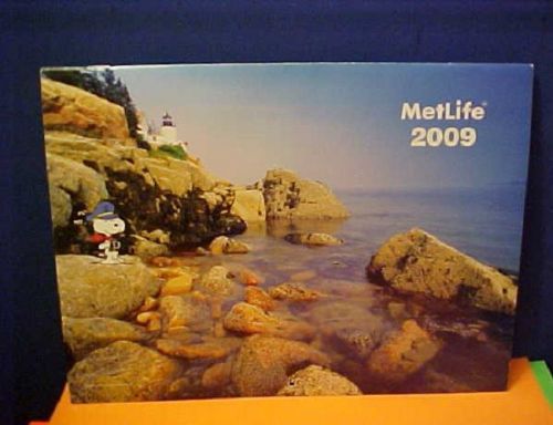 Vintage  2015 Calendar Metlife Peanuts Snoopy from 2009