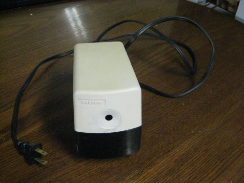 BOSTON ELECTRIC PENCIL SHARPENER MODEL #19, 296A, Made in USA  (577)