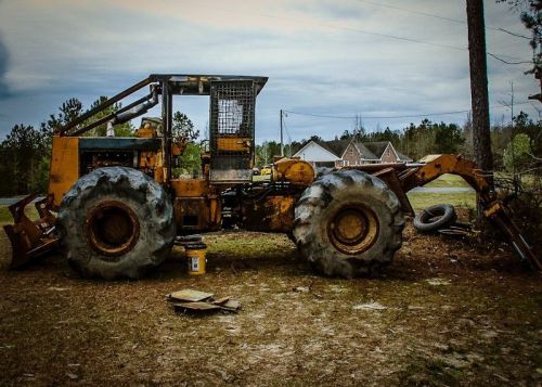 Caterpillar 518 Log Skidder