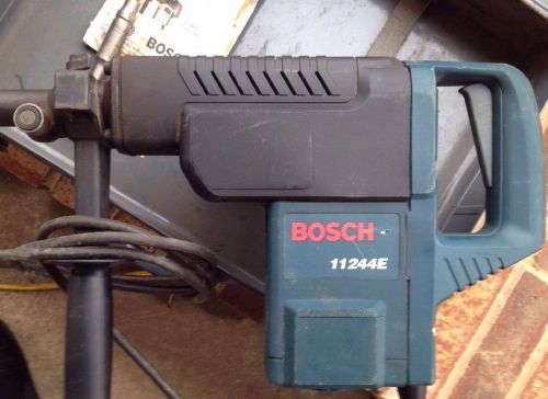 Bosch 11244e 1-1/2-inch spline rotary hammer with 5/8&#034;x6&#034; bit---used a littlle for sale