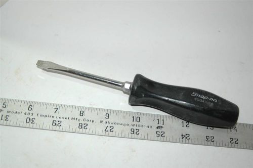 Snap On Flat Tip Screwdriver SDD4 Black Hard Handle Aviation Tool Automotive