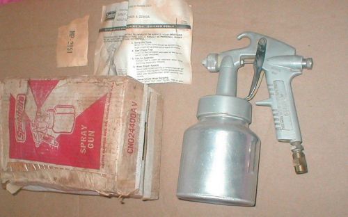 Speedaire Siphon/Pressure Conventional Spray Gun 2Z363A  vintage gun