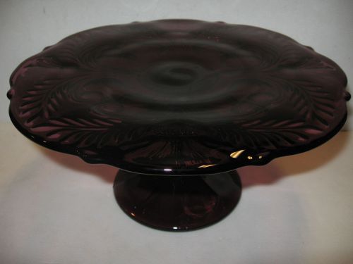 Amethyst purple Glass cake serving stand plate platter pedistal thistle dessert