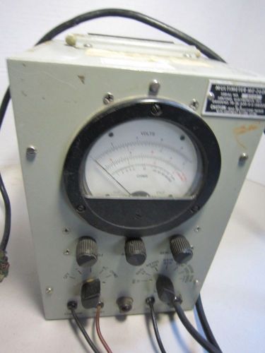 VINTAGE MILITARY MULTIMETER ME-26D/U