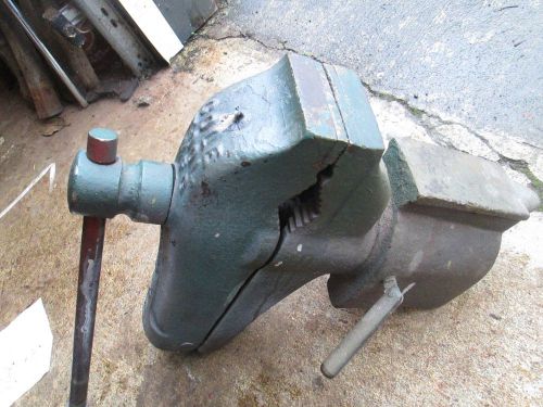 VINTAGE COLE NO 11 VISE ANVIL PIPE CLAMP TOOL NICE !!