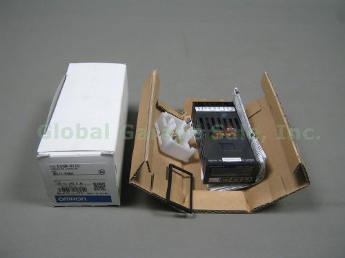 NOS Omron Type E5GN-R1TC Temperature Controller Temp Multi-Range Volt 100-240VAC