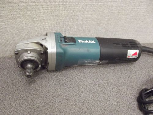 MAKITA 9564CV ELECTRIC 5 &#034; VARIABLE SPEED ANGLE GRINDER POLISHER