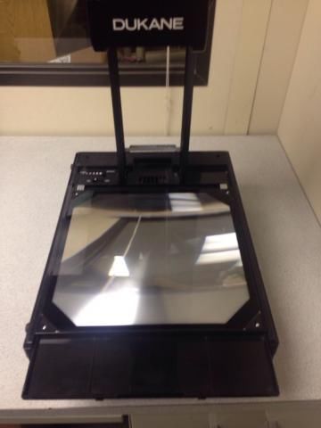 DuKane 28A-600 Portable Overhead Projector