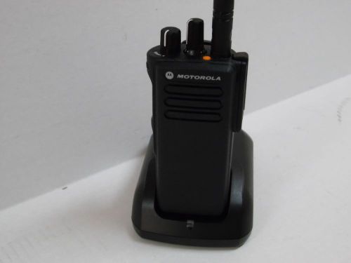 Motorola xpr7380 800/900 mhz mototrbo  dmr h56ucc9kb1an for sale