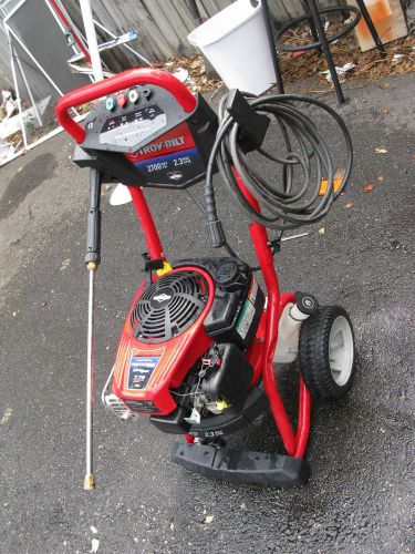 Troy Bilt Pressure Washer 2700psi 2.3gpm 7.75hp 175cc Professional