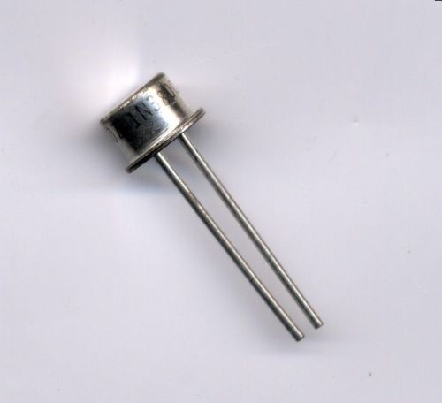 1N3800 Press Fit Mount 30 Volt 1.5 Watt Power Zener Diode by Motorola