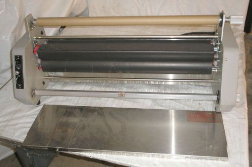 USI Laminating Machine - 27&#034; Roller