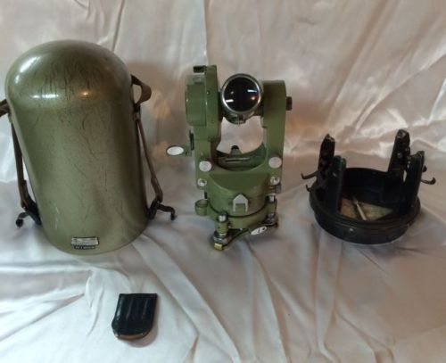 WILD HEERBRUGG T-16 Theodolite with Case