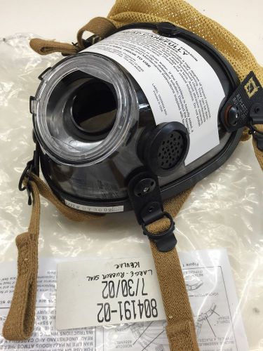 Scott AV-2000 SCBA respirator size large  Part #804191-02