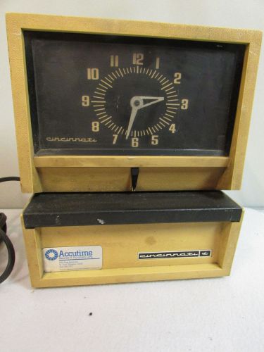 VINTAGE WORK TIME CLOCK