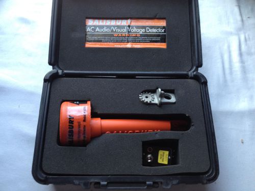 Salisbury 4744 AC Audio Visual Voltage Detector With Case