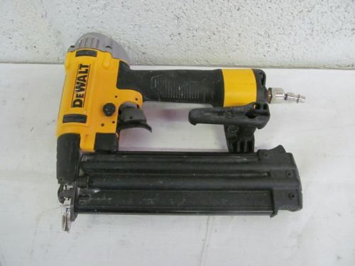 Dewalt DWFP12233 TRUE SIGHT 18GA BRAD NAILER