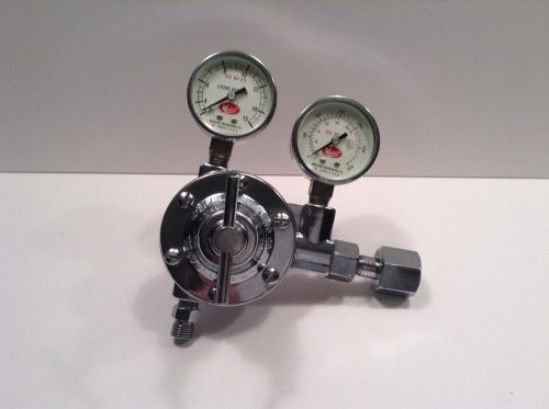 Meco Oxygen Regulator 0-15 LPM 3000psi Type P P-1-L