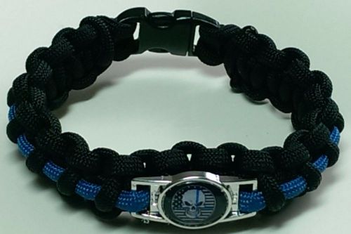 Thin Blue Line: Police Punisher Skull USA Black &amp; White Flag Paracord Bracelet