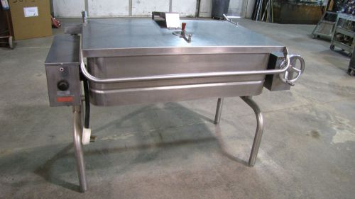 Greon/Dover  FPC-4 Tilting Fry Pan