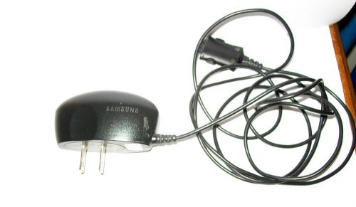 Samsung Cell phone Charger 5.0V 0.7A TAD137VBE