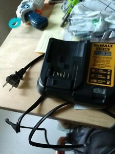 DCB107 Dewalt Charger and 1.5ah 12v Battery