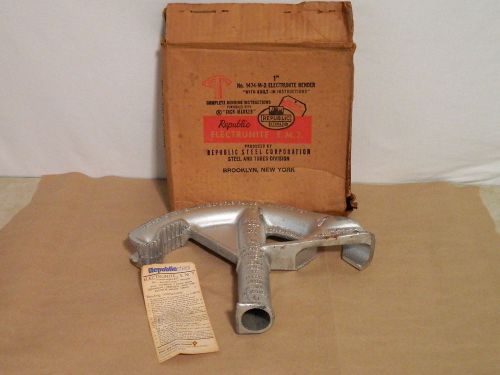 VINTAGE ELECTRUNITE 1&#034; EMT CONDUIT BENDER NO. 1474-M-2 IN ORIGINAL BOX GREAT