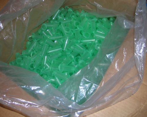 Green Vacuutainer Holders, non-sterile, disposable, bulk ~1000