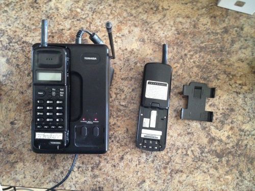 Toshiba dkt-2004-ct cordless telephone and charger for sale