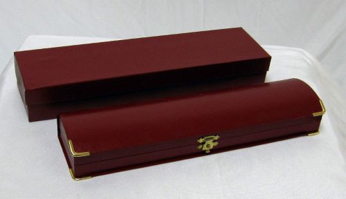 Red leatherette bracelet boxes with gold details for sale