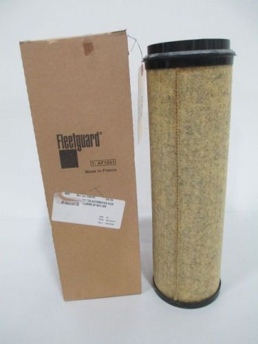 NEW FLEETGUARD AF1841 15X4-1/4IN AIR FILTER D256642