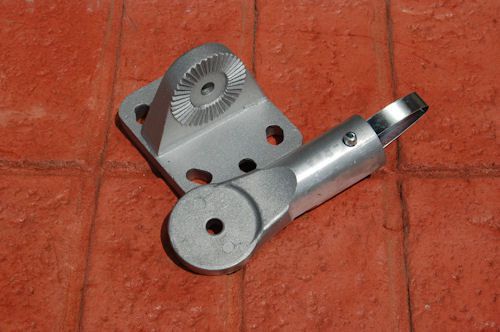 Button type bull float bracket for sale