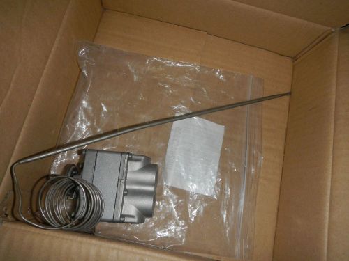 Robertshaw  FD0-3-02-54 Gas Thermostat Model FD0, 461128